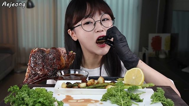 고기는 뜯어야제맛! 토마호크스테이크 먹방🍖GIANT TOMAHAWK STEAK MUKBANG | EATING SOUNDS