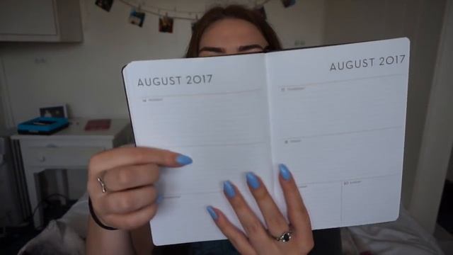 WHAT'S IN MY COLLEGE BACKPACK! Kenzie Borowski смотреть онлайн