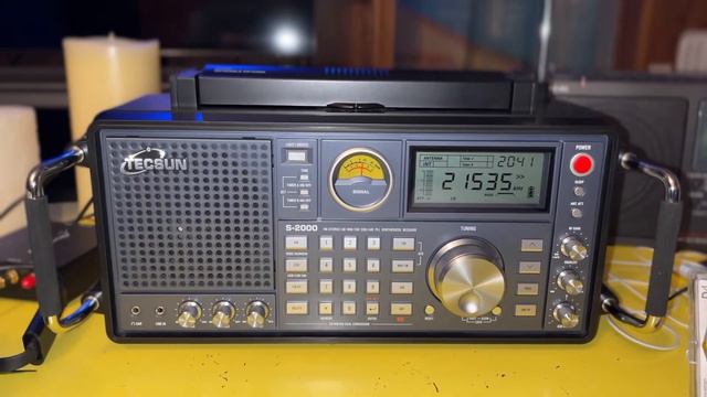 Tecsun S2000 with MLA 30 Antenna смотреть онлайн