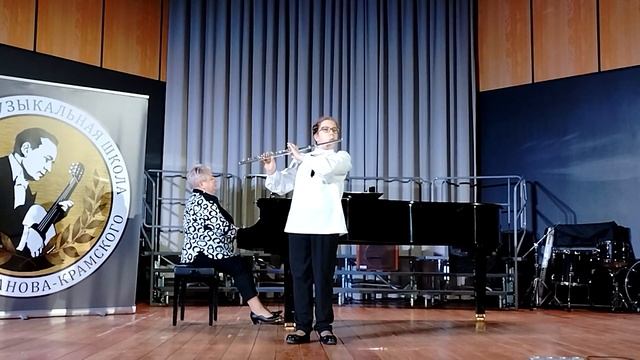 Э.Боцца Ария, В. Попп Венгерский танец №3 смотреть онлайн