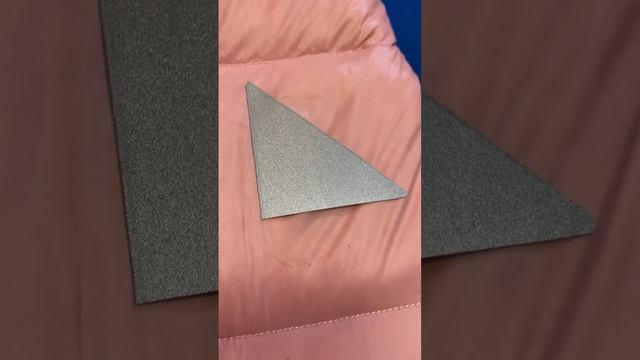 Ремонт куртки с помощью светоотражающих элементов