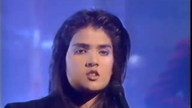 Tanita Tikaram - Twist in my sobriety - totp смотреть онлайн