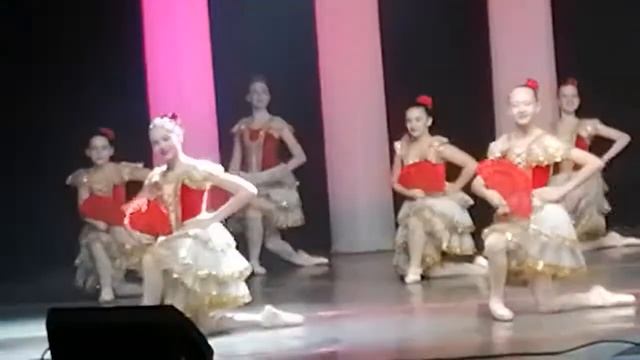 Танец "Испанский" Ансамбль танца Аура смотреть онлайн
