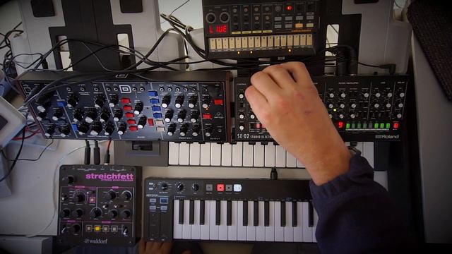 WRATH OF GAIA: remaster #archive Behringer Model D & Roland SE02 & Streichfett смотреть онлайн