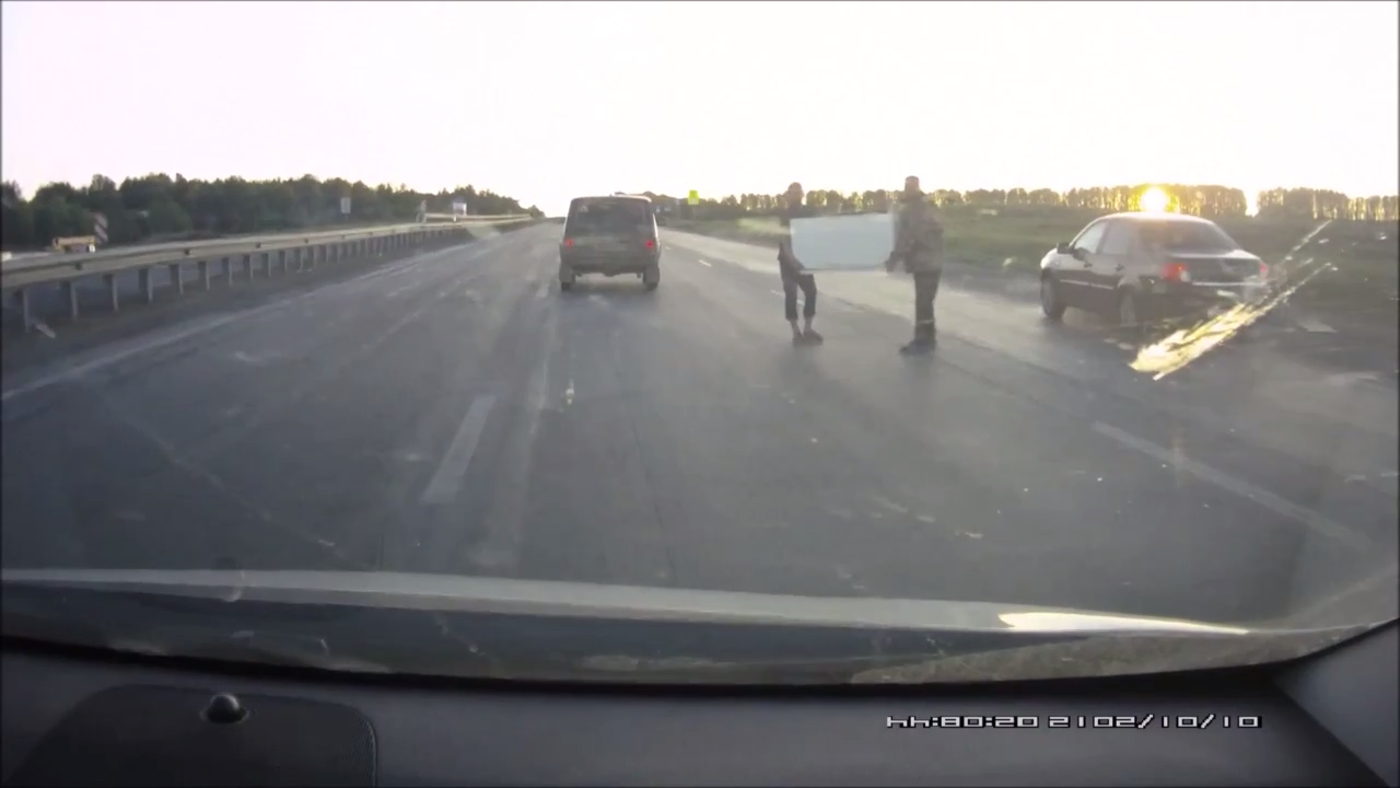 С холодильником по трассе смотреть онлайн