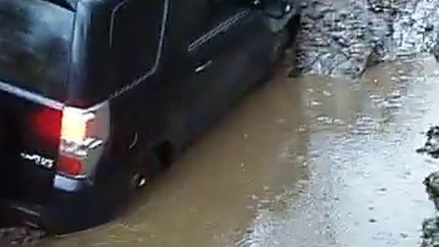Буль-буль SUZUKI под Шатуром ( для 4turista.ru) смотреть онлайн