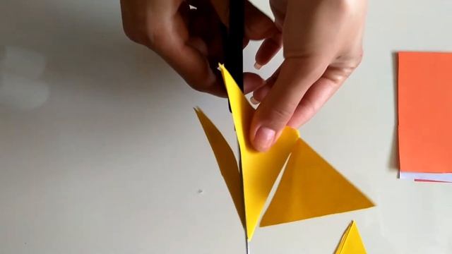 Как сделать Бант из бумаги ( How to make a Paper Bow) смотреть онлайн