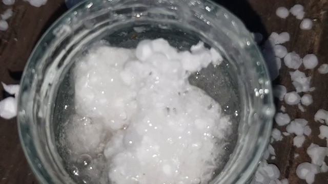 ✅сделал клей из пенопласта и ацетона?клеится намертво?