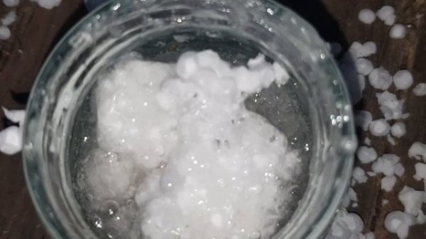 ✅сделал клей из пенопласта и ацетона?клеится намертво?