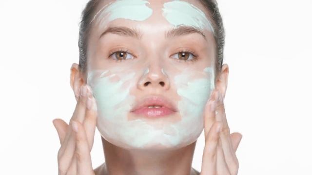 Как сделать поры менее заметными? смотреть онлайн