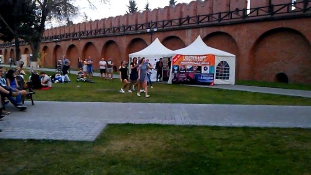 Молодежное пространство"Газон" в Тульском кремле. смотреть онлайн