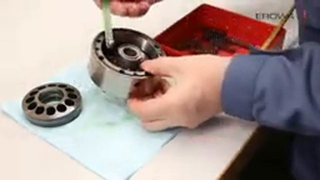 Maintenance ITS 100 P Chuck смотреть онлайн