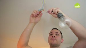 Как запитать розетку от лампочки. Временный способ использовать электроприборы