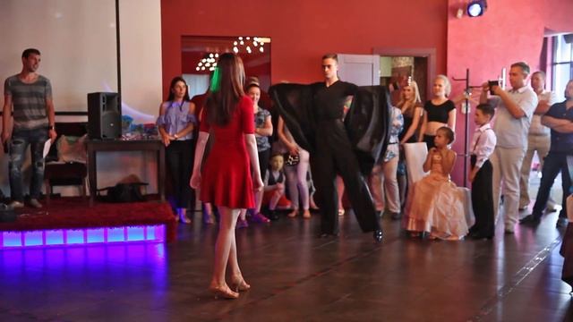 "Белоснежка и ШЕСТЬ гномов" - Дети средняя группа смотреть онлайн