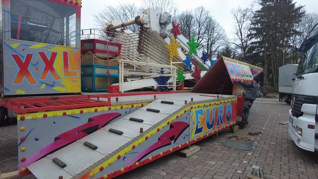 Aufbau Impressionen VOLKSDORF Frühjahrsjahrmarkt 2024 | RFHH #132 [HD] смотреть онлайн