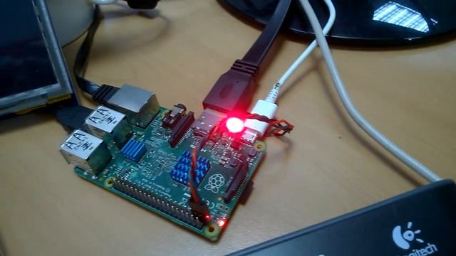 Raspberry PI 2 with NodeJS смотреть онлайн