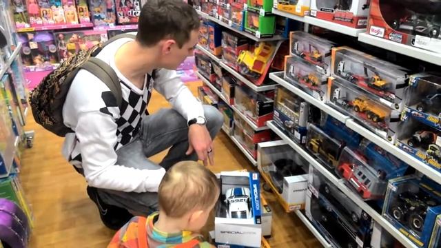 Шопинг или как выбрать ребенку игрушку?
