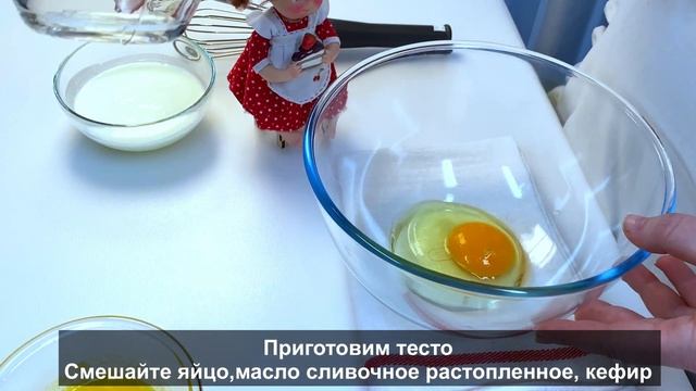Вкуснейшие кофейные капкейки с кремом и миндальными лепестками смотреть онлайн