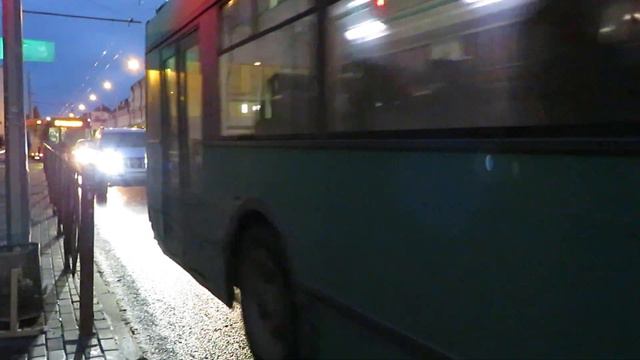 (Раритет) Самый старый троллейбус Казани : Тролза-5275.05 «Оптима» № 1201 едет по маршруту №7 смотреть онлайн
