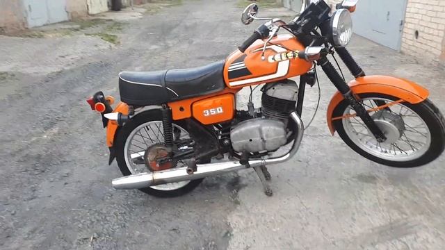 Чезет 350 оранжевая 2020 в оригинале смотреть онлайн