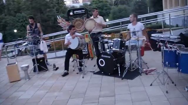 ДЖАМБА Почты России - 1 Оркестр Летучих Барабанщиков смотреть онлайн