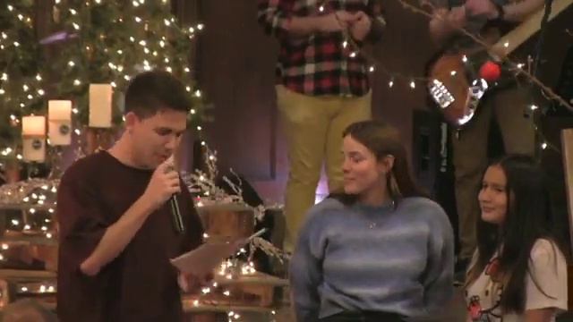 Christmas Eve Service смотреть онлайн