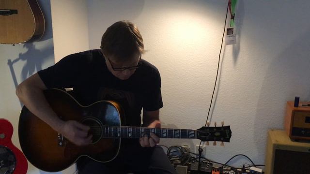 Staying Alive - Unplugged - ´52 Gibson J-185 Sunburst смотреть онлайн