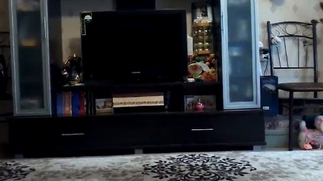 Как можно научится делать стойку на локтях + на голове