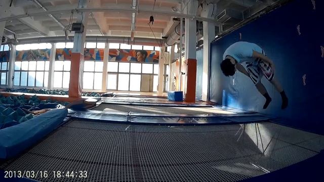 20150131 батут разминка кувырки вперед