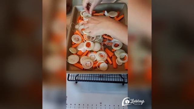Lieblingsofen. Saftige Hähnchenschenkel mit Kartoffeln im Ofen. курочка с картошкой в духовке смотреть онлайн