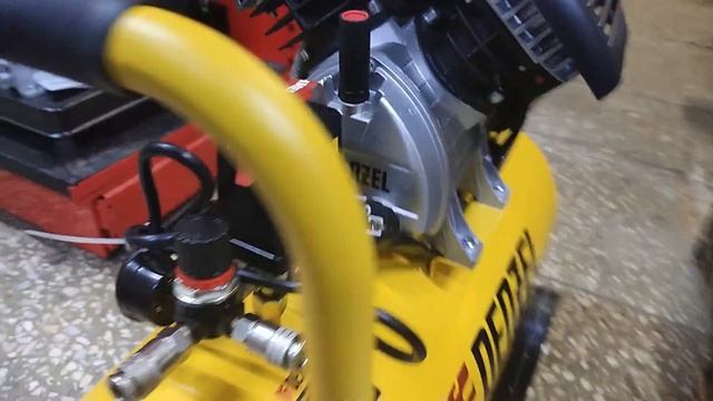 Компрессор воздушный DENZEL DCV2200/50 (2.2кВт, 50л, 380 л/мин) смотреть онлайн