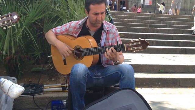 Street Guitarists in Barcelona, 6/22/13 смотреть онлайн