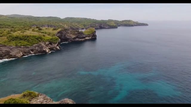 Море пляж горы! Просто посмотри эту красоту! смотреть онлайн