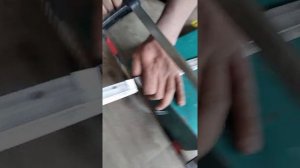 Наружный угол на металлическом багете