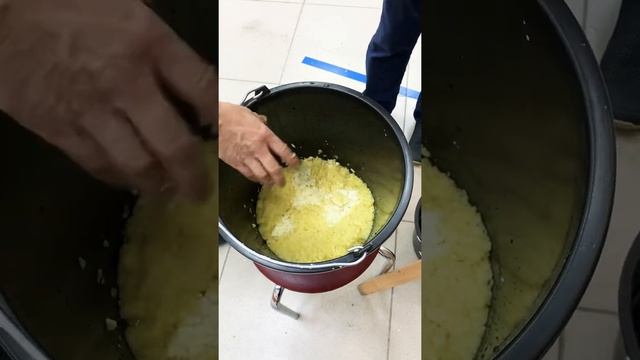 Как приготовить жидкие обои Silk Plaster для нанесения на стену смотреть онлайн