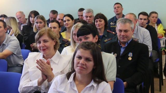 90 лет ГО. Торжественное мероприятие в Главном управлении МЧС России по Саратовской области.mp4 смотреть онлайн