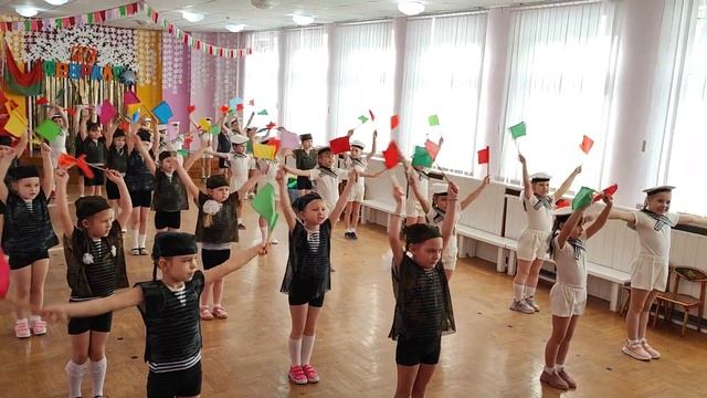 23 февраля #старшие группы #выход #танец #23февраля #праздник смотреть онлайн