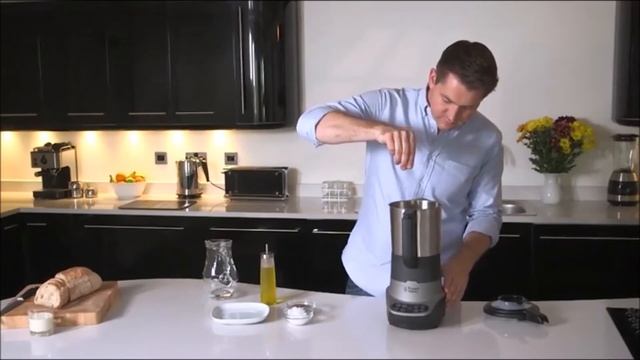 Russell Hobbs Robot de cocina 2 en 1 Licuadora y Máquina para hacer Sopas, 1200W, Inox, 1,75 litros смотреть онлайн