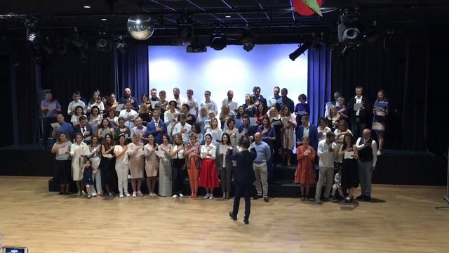 Новая школа: хор родителей первоклассников - 2018 смотреть онлайн