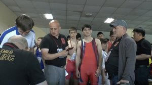 Взвешивание 48,55,65 кг первенства России среди юношей до 18 лет Москва.