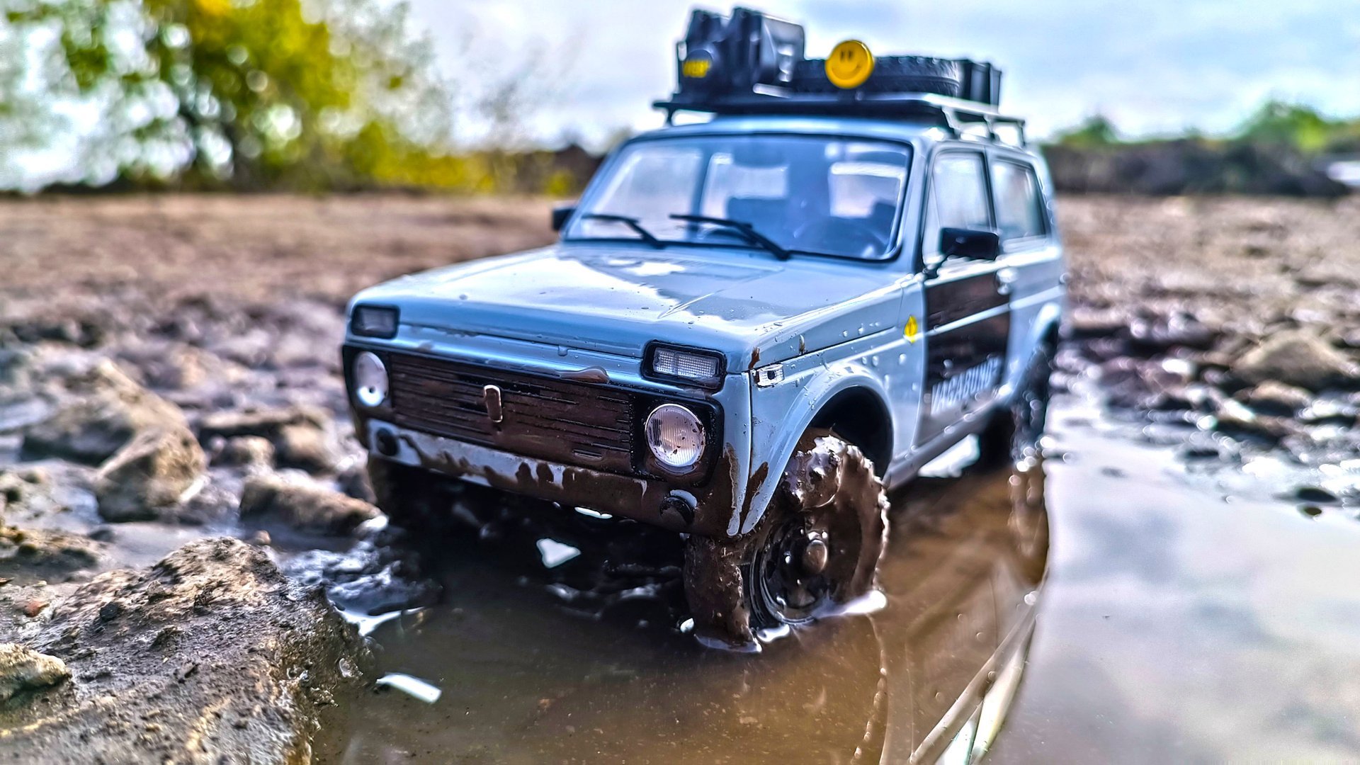 Лада Нива БРОДЯГА на бездорожье! Модель 1/18 Solido. Про машинки. смотреть онлайн