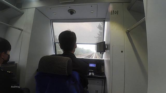 RailWay. Airport Express Train. Beijing Subway/Работа машиниста пекинского Aэроэкспресса