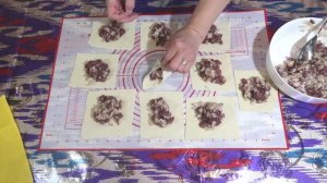 Как готовить и лепить манты + классический рецепт приготовления теста на манты с мясом ?