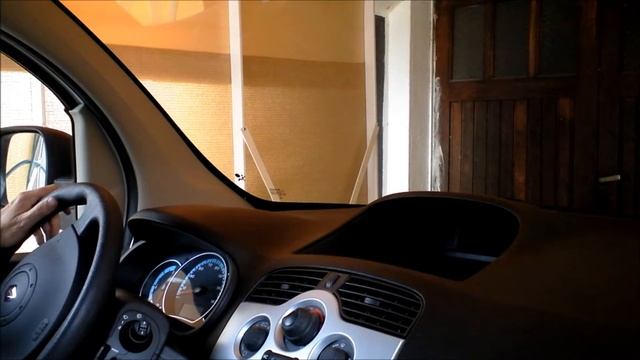 Présentation Renault Kangoo ZE смотреть онлайн