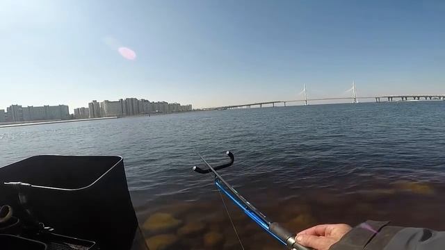 Рыбалка с продукцией ФЛАГМАН. СПб. Петровская коса. Весна 2019 г. смотреть онлайн