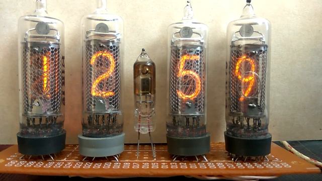 Ретро часы на ИН-16 (Arduino) смотреть онлайн