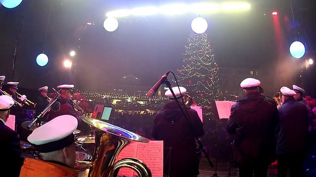 Tallinna Tuletõrjeühingu Puhkpilliorkester Pritsu Brass, Tallinna Jõuluturg 2019 смотреть онлайн