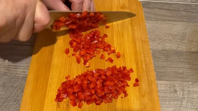 Рулетики из баклажанов с мясом. Вкусные и сочные рулетики.#баклажан#мясо#еда#приготовление#вкусно# смотреть онлайн