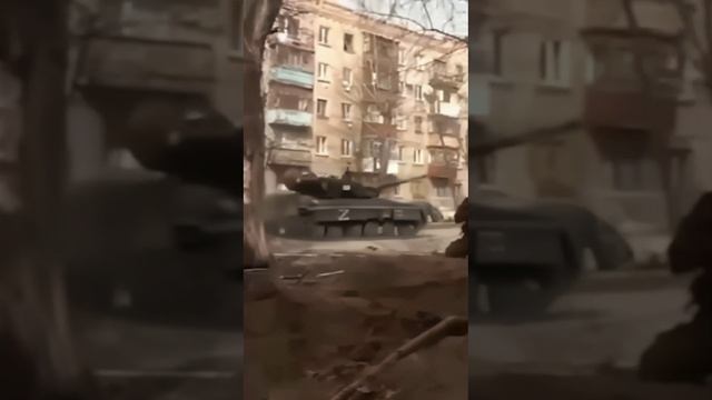 В развалинах разбитой Азовстали. Песня Сергея .mp4 смотреть онлайн
