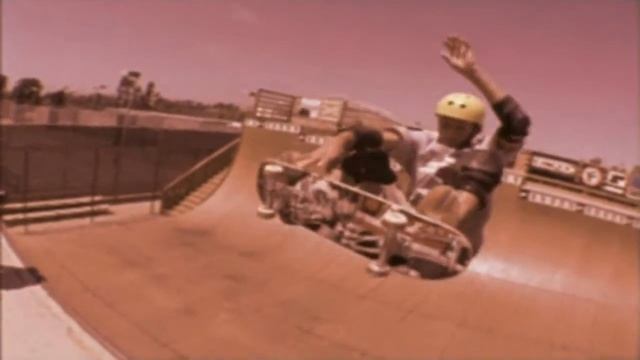 Tony Hawk's Pro Skater - Intro смотреть онлайн